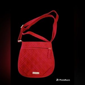 Vera Bradley womens red cross body.